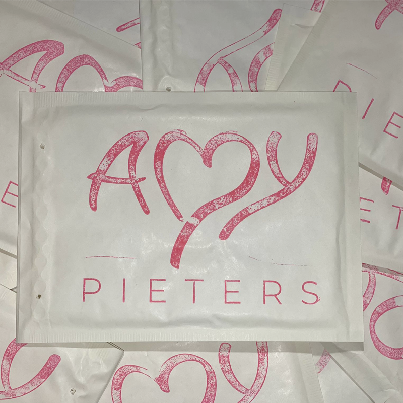 Amy pieters tshirt