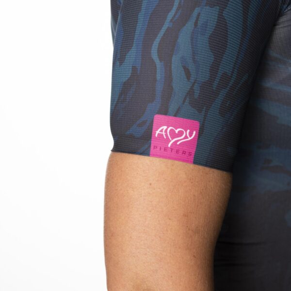 sleeve-amy-detail Sleeve amy detail